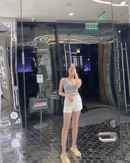 内蒙性感大方的小姐姐，服务很到位